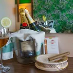 Anjeliq House Boutique 3*